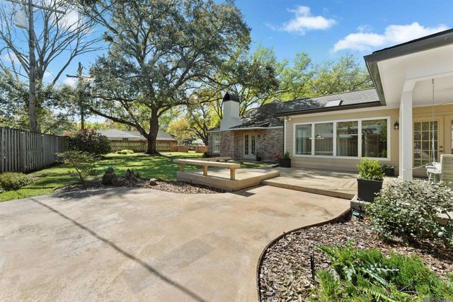 5921 Forsythia Ave, Baton Rouge, LA 70808