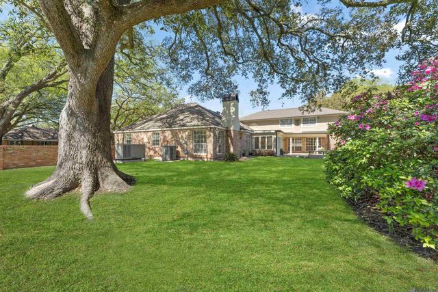 5921 Forsythia Ave, Baton Rouge, LA 70808