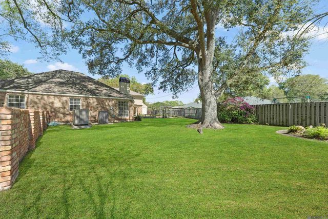 5921 Forsythia Ave, Baton Rouge, LA 70808