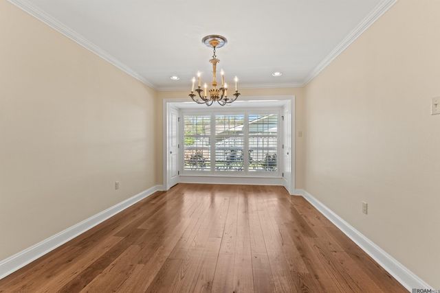 5921 Forsythia Ave, Baton Rouge, LA 70808