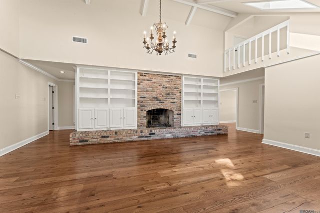 5921 Forsythia Ave, Baton Rouge, LA 70808