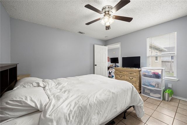 5726 Victor Lara Ortegon St, Corpus Christi, TX 78417