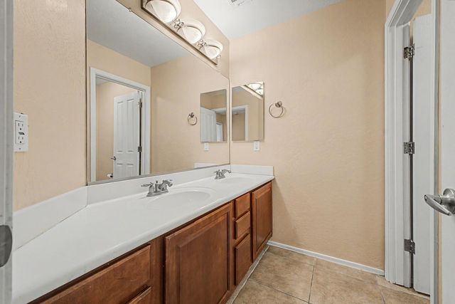 3928 E Parkview Drive, Gilbert, AZ 85295