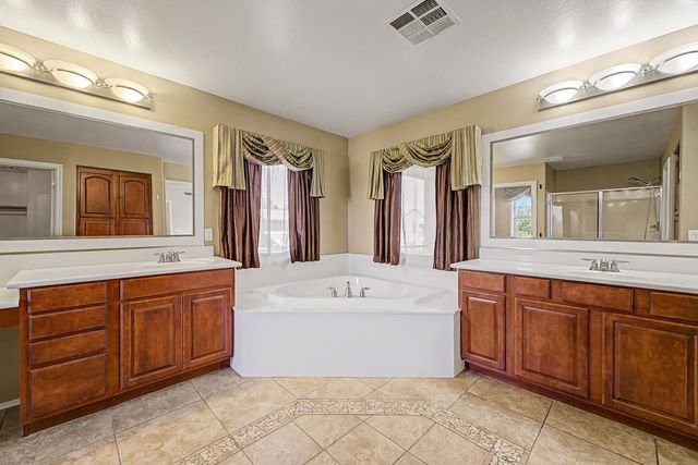 3928 E Parkview Drive, Gilbert, AZ 85295