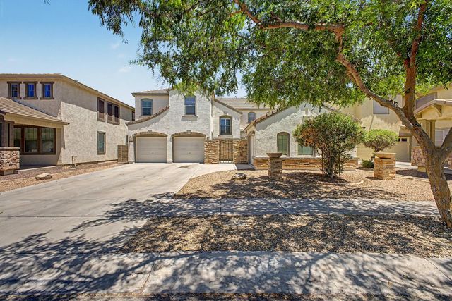 3928 E Parkview Drive, Gilbert, AZ 85295