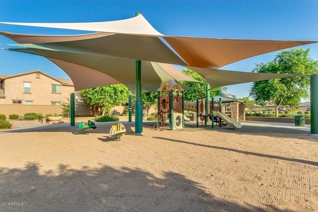 3928 E Parkview Drive, Gilbert, AZ 85295