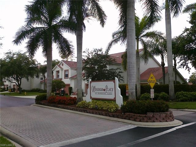 505 Windsor SQ 201, Naples, FL 34104
