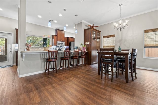 623 W Deberry Ave, Aransas Pass, TX 78336