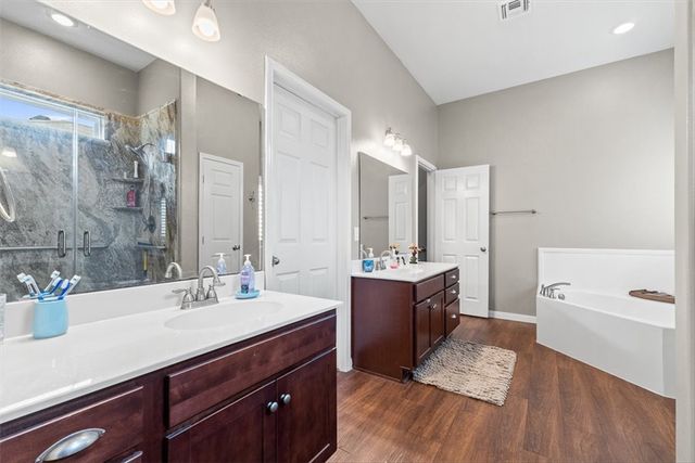 623 W Deberry Ave, Aransas Pass, TX 78336