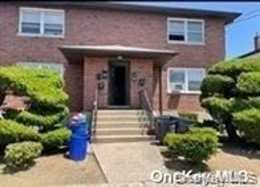 45 Benedict Avenue 5, Valley Stream, NY 11580