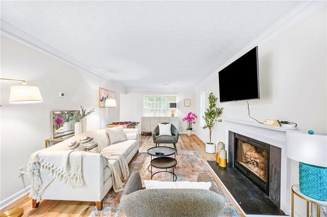 11205 Abbotts Station Drive, Johns Creek, GA 30097