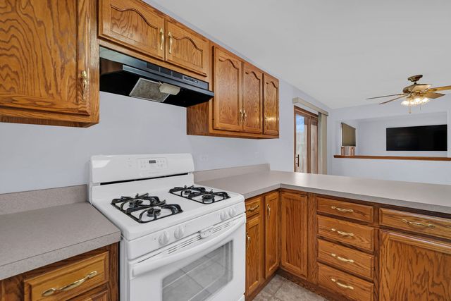 26723 S Westwood Court, Channahon, IL 60410