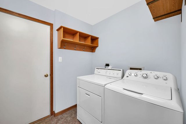 26723 S Westwood Court, Channahon, IL 60410