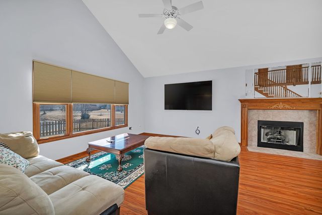 26723 S Westwood Court, Channahon, IL 60410