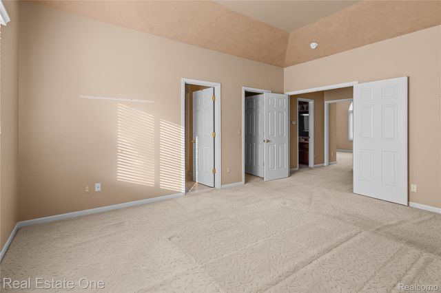 16770 Country Club Drive, Macomb Township, MI 48042