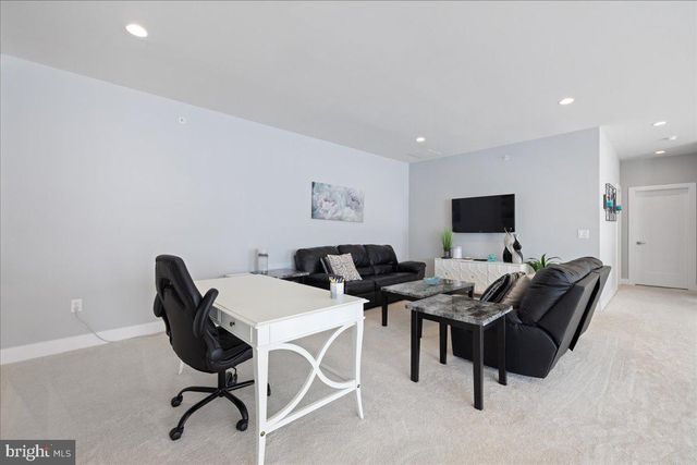 4858 W BLOSSOM DR, Doylestown, PA 18902