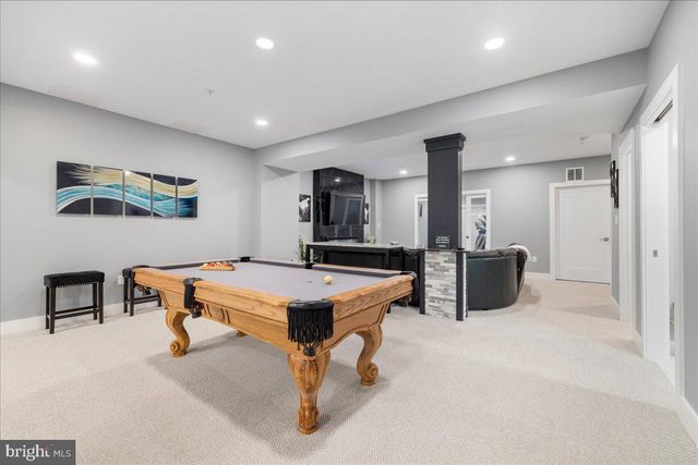 4858 W BLOSSOM DR, Doylestown, PA 18902