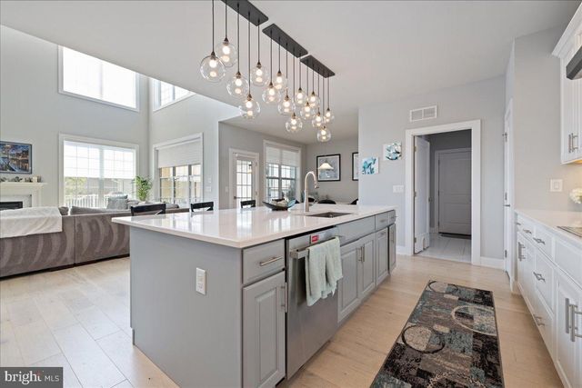 4858 W BLOSSOM DR, Doylestown, PA 18902