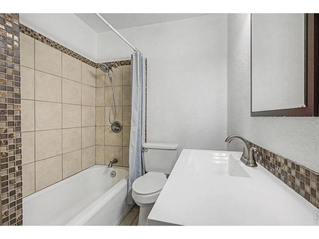 1230 Hover St, Longmont, CO 80501