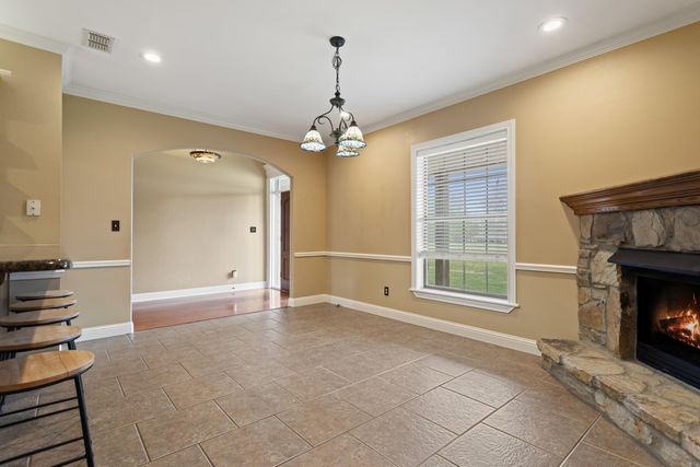 16511 Fox Run Lane, Lindale, TX 75771