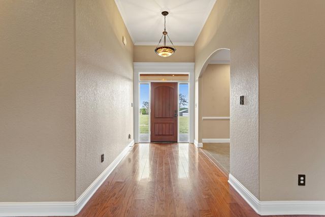 16511 Fox Run Lane, Lindale, TX 75771