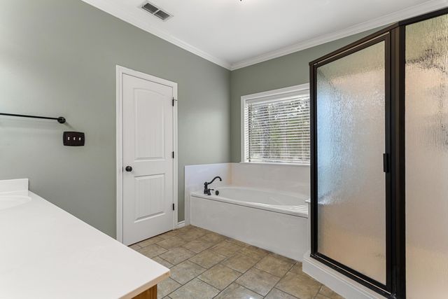 16511 Fox Run Lane, Lindale, TX 75771