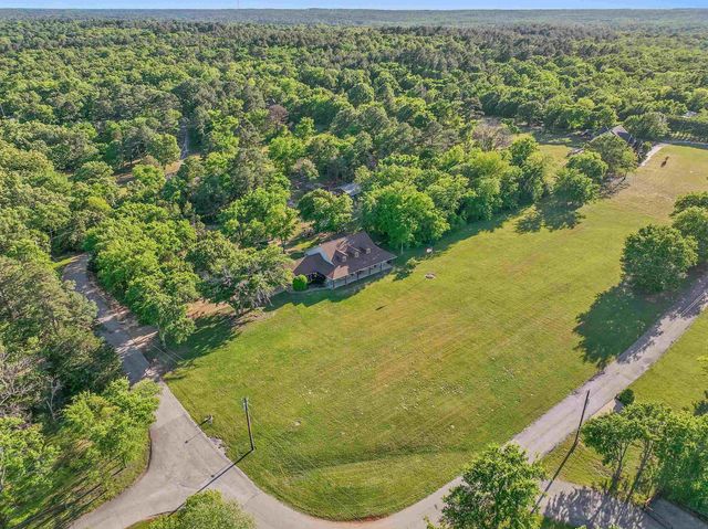 16511 Fox Run Lane, Lindale, TX 75771