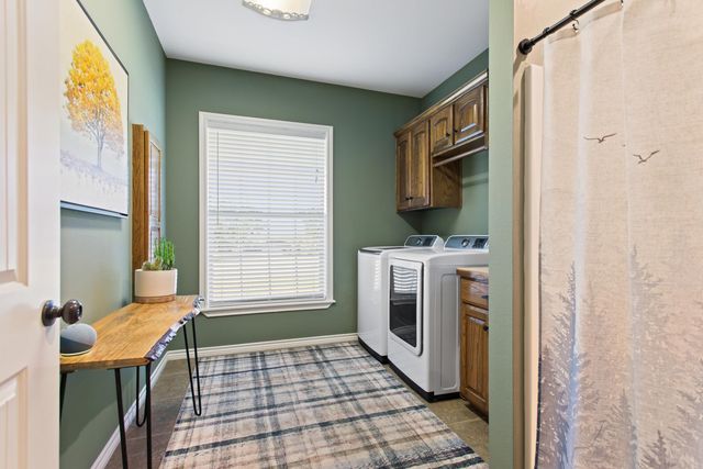 16511 Fox Run Lane, Lindale, TX 75771