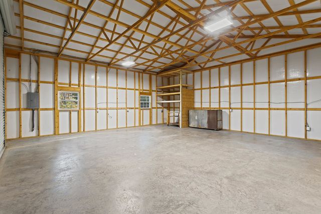 16511 Fox Run Lane, Lindale, TX 75771