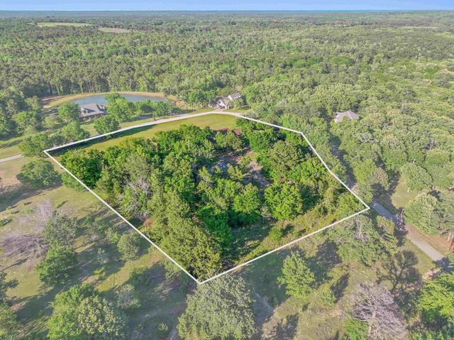 16511 Fox Run Lane, Lindale, TX 75771