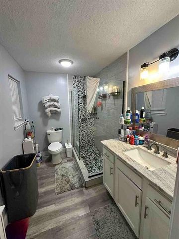 2270 Christopher Drive E, Mobile, AL 36609