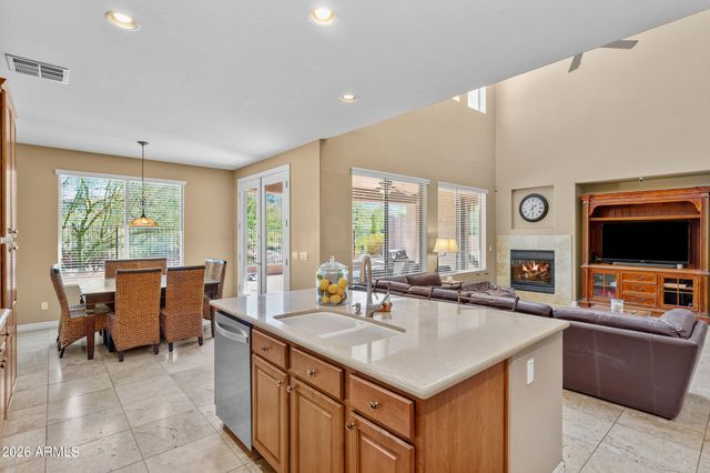 8513 W DESERT ELM Lane, Peoria, AZ 85383