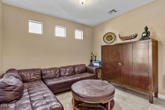 8513 W DESERT ELM Lane, Peoria, AZ 85383