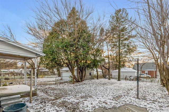 18951 Beland Street, Detroit, MI 48234