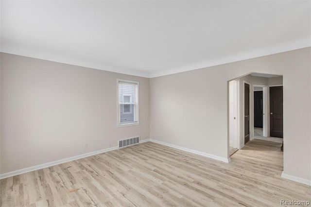 18951 Beland Street, Detroit, MI 48234