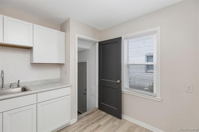 18951 Beland Street, Detroit, MI 48234