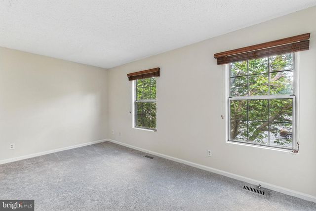 505 KNOLLWOOD CT, Stafford, VA 22554