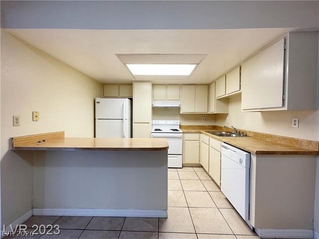 3244 Figler Court, North Las Vegas, NV 89030