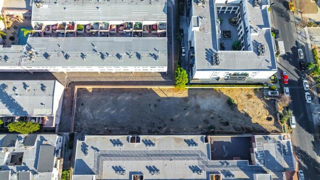 7911 Ventura Canyon Avenue, Panorama City, CA 91402