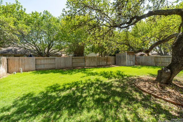 3022 Fall Way, San Antonio, TX 78247