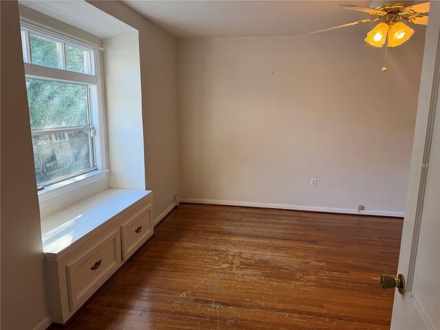 5335 6TH STREET, Zephyrhills, FL 33542