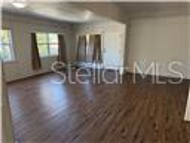 5335 6TH STREET, Zephyrhills, FL 33542