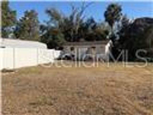 5335 6TH STREET, Zephyrhills, FL 33542