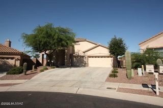 918 E Gibbon River Way, Tucson, AZ 85718