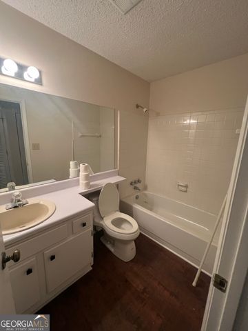 2006 Powers Ferry Trace SE, Marietta, GA 30067