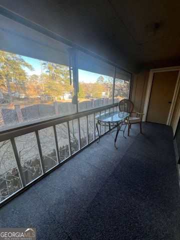 2006 Powers Ferry Trace SE, Marietta, GA 30067