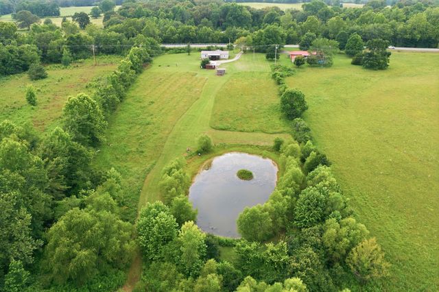 2594 Sylvia Rd, Dickson, TN 37055