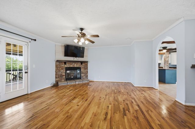 2594 Sylvia Rd, Dickson, TN 37055