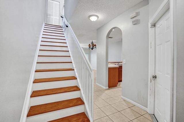 4827 Palmbrooke Circle W, West Palm Beach, FL 33417