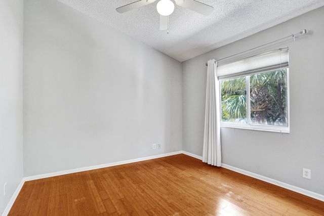 4827 Palmbrooke Circle W, West Palm Beach, FL 33417